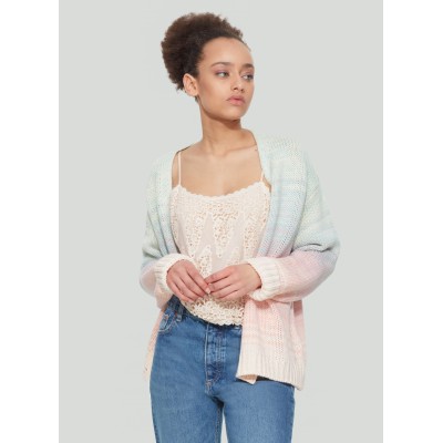 Veste boutonné couleur pastel en tricot acrylique